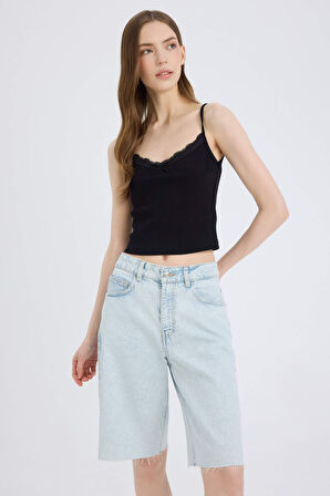 DeFacto Fitted Dar Kesim Kare Yaka Fitilli Kaşkorse Askılı Siyah Atlet D1240AX25SMBK81