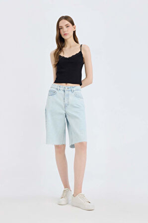 DeFacto Fitted Dar Kesim Kare Yaka Fitilli Kaşkorse Askılı Siyah Atlet D1240AX25SMBK81