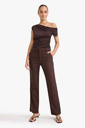 Slim Fit Dar Kesim Tek Omuzlu Kısa Kollu Tişört