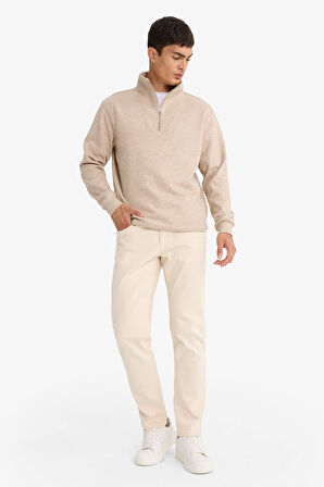 Regular Fit Dik Yaka Yarım Fermuarlı Sweatshirt