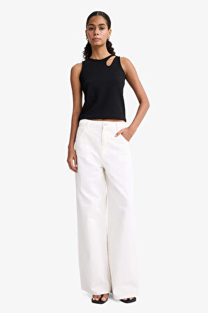 Slim Fit Dar Kesim Bisiklet Yaka Fitilli Kaşkorse Atlet