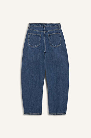 Barrel Fit Yüksek Bel Katlamalı Paça Jean Yıkamalı Pantolon