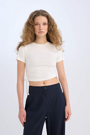 DeFacto Fitted Polo Yaka Fitilli Kaşkorse Kısa Kollu Beyaz Tişört A0379AX25SMWT32