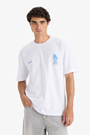 Boxy Fit Bisiklet Yaka Sırt Baskılı Kısa Kollu Tişört 