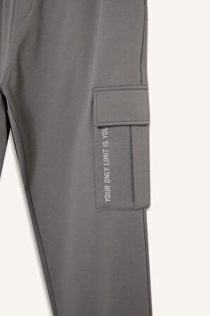 DeFactoFit Standart Fit Üç Cepli Sporcu Jogger Eşofman Altı