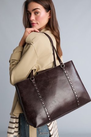 DeFacto Parlak Deri Görünümlü Zımba Detaylı Kadın Omuz Çantası H0996AXNSBN66