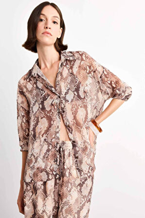 Comfort Fit V Yaka Desenli Şifon Uzun Kollu Gömlek