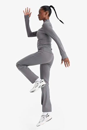 DeFactoFit Flare Fit İspanyol Paça Soft Touch Premium Sporcu Pantolon