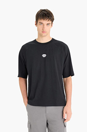 DeFacto %100 Pamuk Loose Fit Bisiklet Yaka Baskılı Kısa Kollu Tişört F0187AX25SMBK81