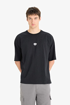 DeFacto %100 Pamuk Loose Fit Bisiklet Yaka Baskılı Kısa Kollu Tişört F0187AX25SMBK81