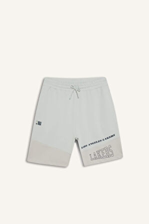DeFactoFit NBA Los Angeles Lakers Standart Fit Kısa Paça Şort E3023AX25SMBE521