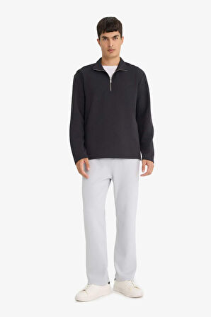 Regular Fit Beli Bağcıklı Düz Paça Cepli Eşofman Altı