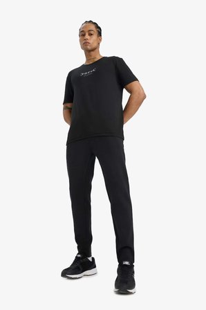 DeFacto Slim Fit Sporcu İnce Jogger Eşofman Altı Dar Kesim Fermuarlı Basic Standart Paça S3309AZ25AUBK81