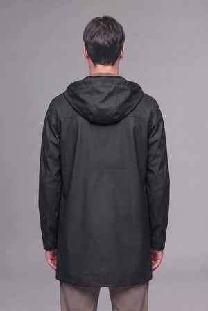 Regular Fit Kapüşonlu Çıtçıtlı Astarlı Suni Deri Parka