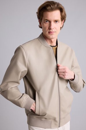 DeFacto Su Geçirmez Slim Fit Kolej Yaka Ribanalı Fermuarlı Suni Deri Bomber Mont Y5367AZ26AUGR276