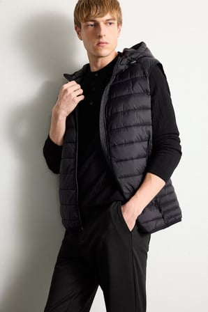Su İtici Slim Fit Kapüşonlu Yelek