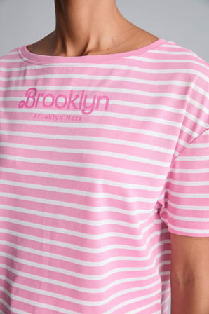 NBA Brooklyn Nets Loose Fıt Kayık Yaka Sporcu Kısa Kollu Tişört