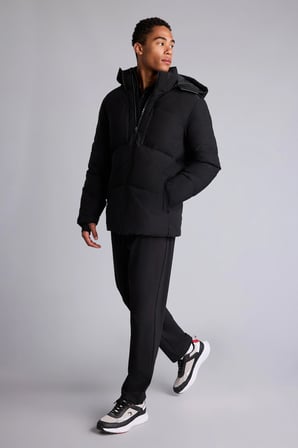 Su İtici Rüzgar Geçirmez Slim Fit Kapüşonlu Fermuarlı Cepli Kışlık Mont