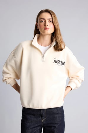Oversıze Yarım Fermuarlı Sırt Baskılı Kalın Kumaş Sweatshirt