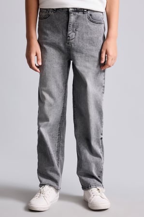 DeFacto %100 Pamuk Erkek Çocuk Loose Fit Yıkama Efektli Düz Paça Jean Pantolon H2152A826AUNM55
