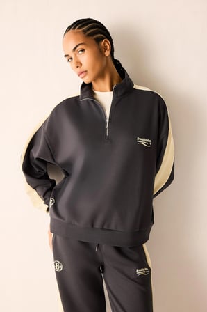 NBA Brooklyn Nets Relaxed Fit Yarım Fermuarlı Şeritli Skuba Dalgıç Kumaş Sweatshirt