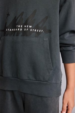 DeFacto Oversıze Kapüşonlu Kanguru Cepli Yıkama Efektli Sweatshirt Erkek Çocuk I0679A826AUGR265
