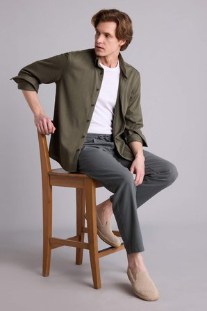 Relaxed Fit Keten Karışımlı Kısa Paça Pantolon