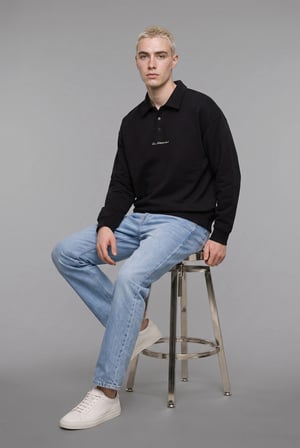 Defacto H3175AXBK81 Siyah Boxy Fit Basic Polo Yaka Uzun Kollu İşlemeli Sweatshirt