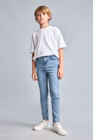 Slım Fıt Düz Paça Jean Pantolon Erkek Çocuk