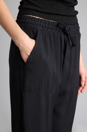 Jogger Fıt Beli Lastikli Bilek Boy Paça Modal Kahverengi Pantolon