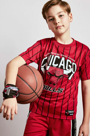 DeFacto NBA Chıcago Bulls New Regular Fıt Bisiklet Yaka Kısa Kollu Tişört Erkek Çocuk H2879A826HSRD70
