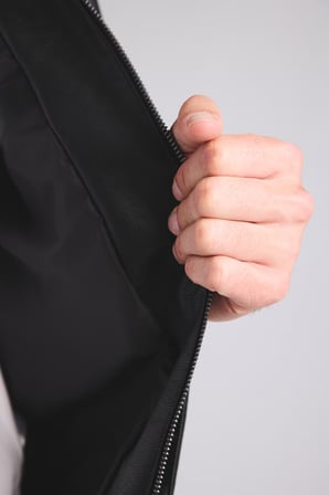 Regular Fit Kürklü Yaka Suni Deri Görünümlü Fermuarlı Mont