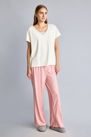DeFacto Regular Fit V Yaka Kısa Kollu Üst Çizgili Geniş Kesim Alt 2'li Pijama Takım I5556AX26AUBR478