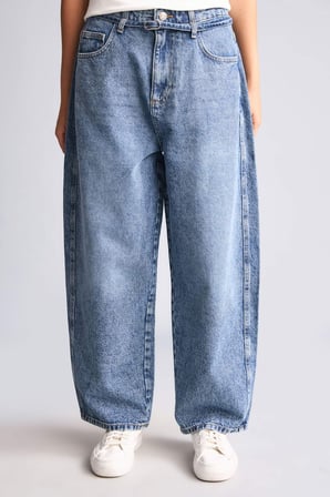 DeFacto %100 Pamuk Barrel Fıt Normal Bel Bilek Boy Jean Yıkamalı Pantolon H6922AX26AUNM28