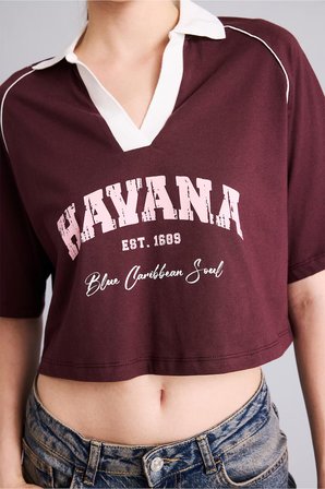 DeFacto %100 Pamuk Oversize Kontrast Polo Yaka Baskılı Crop Tişört I6806AX26AUBR2