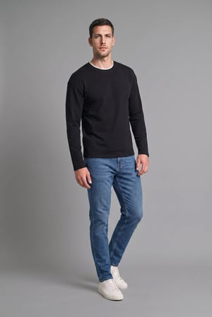 %100 Pamuk Regular Fit Bisiklet Yaka Kontrast Detaylı Uzun Kollu Basic Tişört