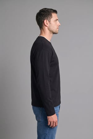 %100 Pamuk Regular Fit Bisiklet Yaka Kontrast Detaylı Uzun Kollu Basic Tişört