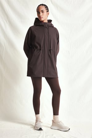 Regular Fit Beli Büzgülü Kapüşonlu Softshell Parka