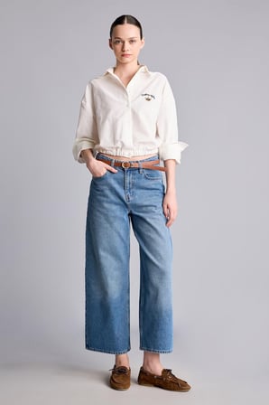 Oversize Crop Lastikli Etek Göğüs İşlemeli Gömlek