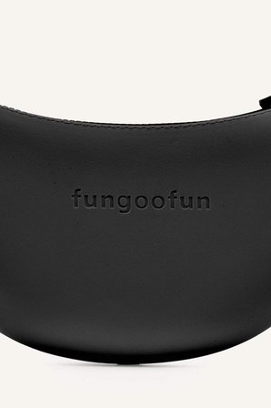 DeFacto Fungoofun x Defacto Siyah Omuz Çantası H9123AXNSBK27