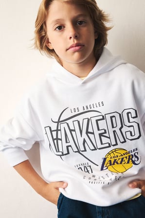 DeFacto NBA Los Angeles Lakers Baskılı Düşük Omuz Regular Fit Kapüşonlu Sweatshirt Erkek Çocuk F4085A826WNWT34