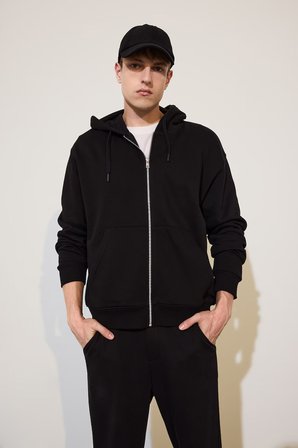 DeFacto Pamuklu Relax Fıt Kapüşonlu İçi Yumuşak Tüylü Kalın Kumaş Fermuarlı Sweatshirt D7599AX26AUBK81