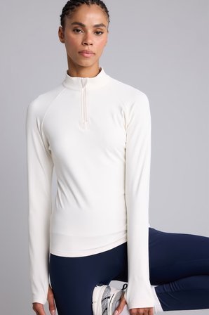 DeFacto Warmtech Standart Fit Dik Yaka Fermuarlı İçi Yumuşak Tüylü Sporcu Uzun Kollu Tişört B0811AX26AUER105