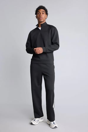 Defacto H8164AXBK81 Siyah Relax Fit Şerit Detaylı Dalgıç Kumaş Jogger Eşofman Altı
