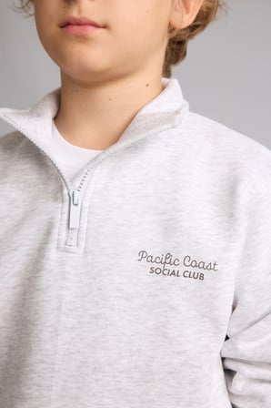 Regular Fit Yarım Fermuarlı Dik Yaka İçi Yumuşak Tüylü Yazı İşlemeli Sweatshirt Erkek Çocuk