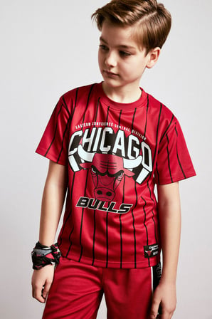 DeFacto NBA Chıcago Bulls New Regular Fıt Bisiklet Yaka Kısa Kollu Tişört Erkek Çocuk H2879A826HSRD70