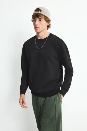 Defacto X8282AZBK81 Siyah Boxy Fıt Bisiklet Yaka Baskılı Sweatshirt
