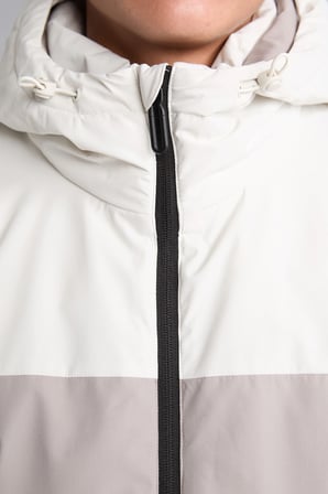 Regular Fit Kapüşonlu Renk Bloklu Su Geçirmez Mont