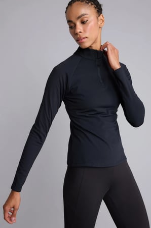 Defacto B0811AXBK81 Siyah Esnek Kumaş Warmtech Standart Fit Dik Yaka Fermuarlı İçi Yumuşak Tüylü Sporcu Uzun Kollu Tişört