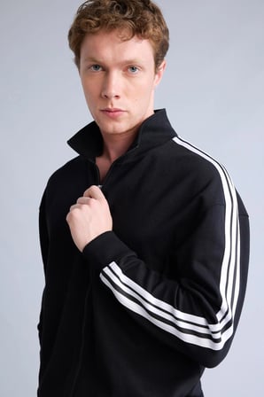Defacto F0106AXBK81 Siyah Nefes Alabilen Boxy Fit Fermuarlı Dik Yaka Sweatshirt